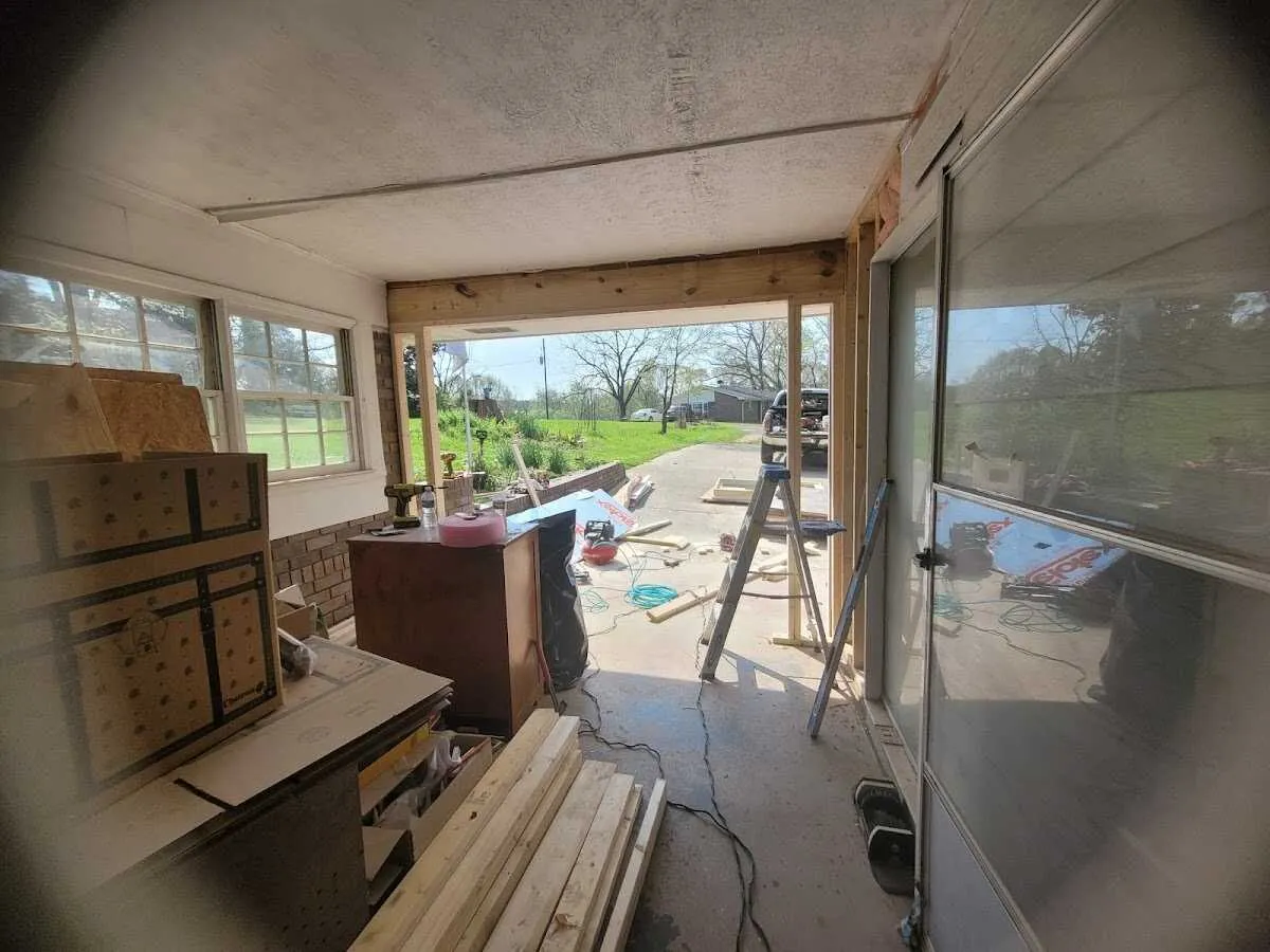 Air movers and dehumidifier for Water Mitigation Services in Sevierville